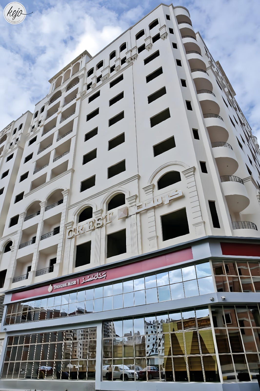 CREST TOWER